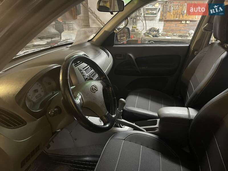 Позашляховик / Кросовер Chery Tiggo 2008 в Полтаві