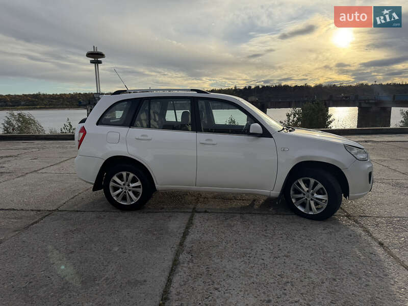 Позашляховик / Кросовер Chery Tiggo 2013 в Запоріжжі фото 4 Позашляховик / Кросовер Chery Tiggo 2013 в Запоріжжі