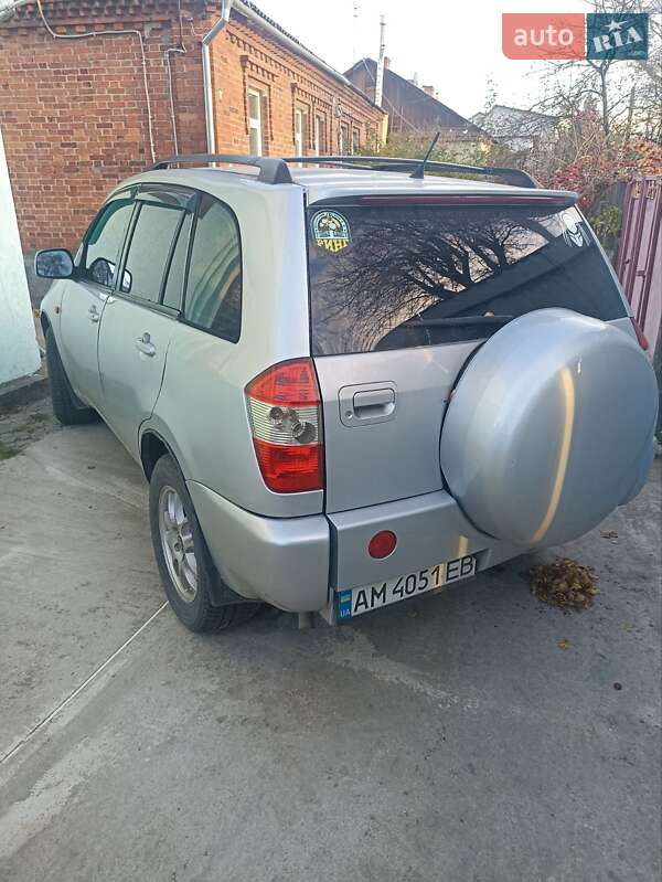 Позашляховик / Кросовер Chery Tiggo 2008 в Житомирі