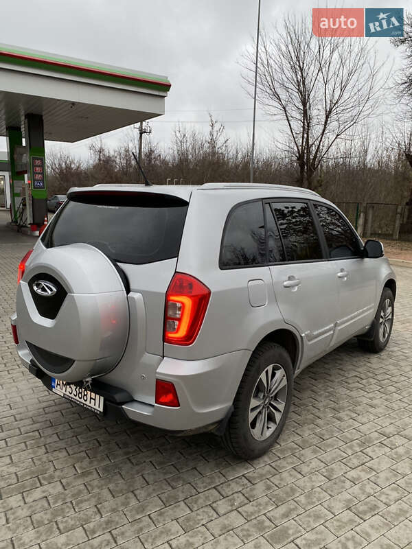 Позашляховик / Кросовер Chery Tiggo 2016 в Житомирі