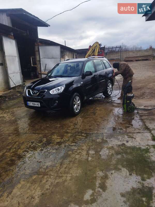 Позашляховик / Кросовер Chery Tiggo 2012 в Надвірній