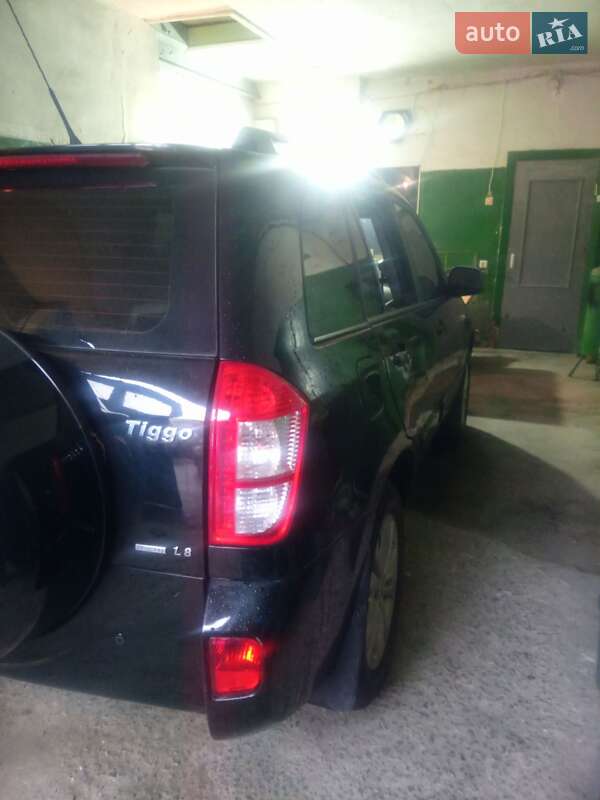 Позашляховик / Кросовер Chery Tiggo 2014 в Полтаві