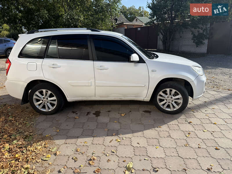 Позашляховик / Кросовер Chery Tiggo 2013 в Дніпрі