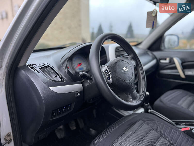 Позашляховик / Кросовер Chery Tiggo 2011 в Жовкві