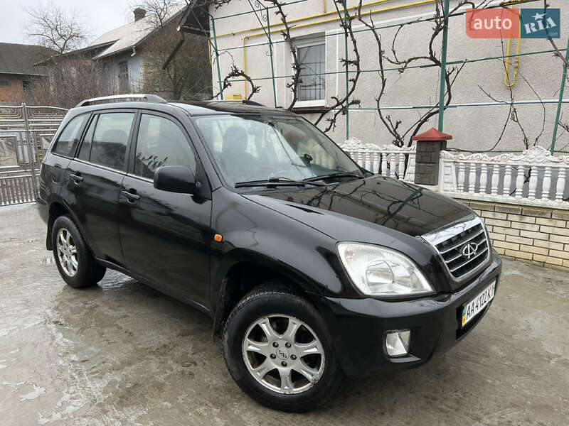 Позашляховик / Кросовер Chery Tiggo 2010 в Гусятині