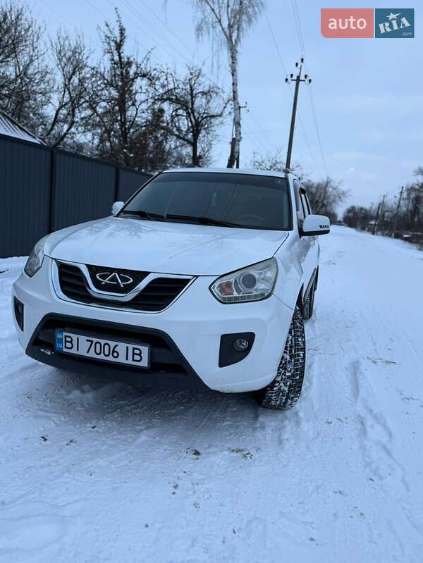 Внедорожник / Кроссовер Chery Tiggo 2014 в Семеновке