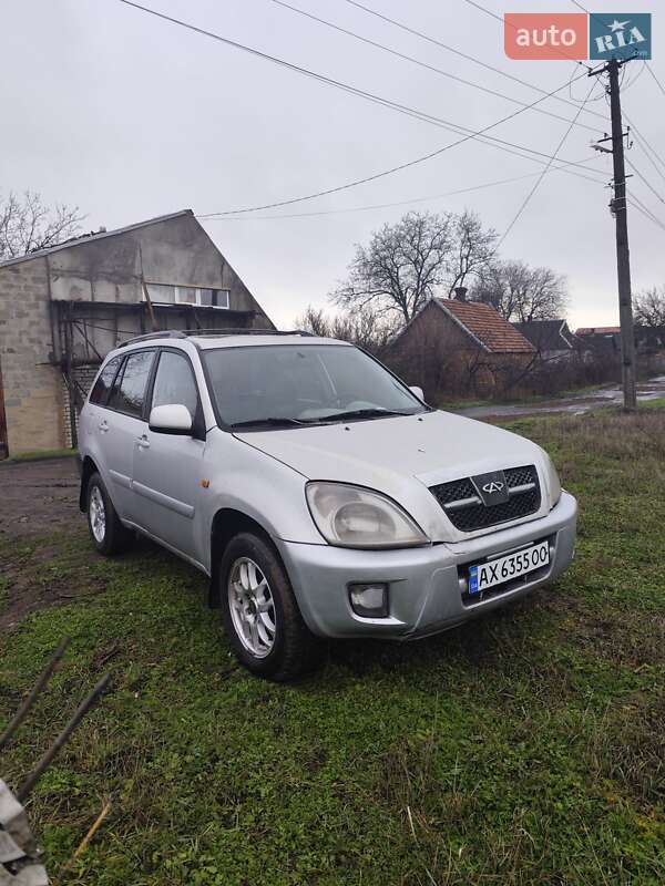 Внедорожник / Кроссовер Chery Tiggo 2006 в Кривом Роге фото 7 Внедорожник / Кроссовер Chery Tiggo 2006 в Кривом Роге