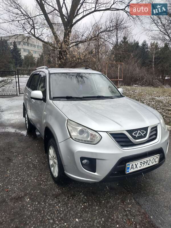 Внедорожник / Кроссовер Chery Tiggo 2014 в Харькове