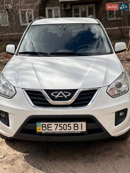 Внедорожник / Кроссовер Chery Tiggo 2014 в Николаеве