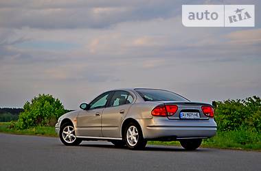 Седан Chevrolet Alero 2000 в 