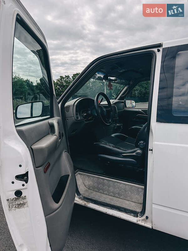 Минивэн Chevrolet Astro 2005 в Чернигове