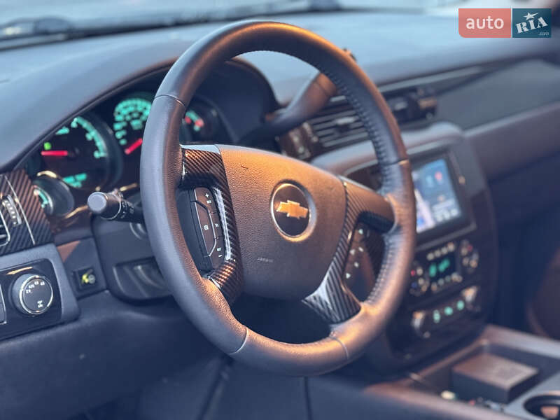 Пикап Chevrolet Avalanche 2006 в Киеве фото 13 Пикап Chevrolet Avalanche 2006 в Киеве