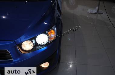 Хетчбек Chevrolet Aveo 2012 в Хмельницькому