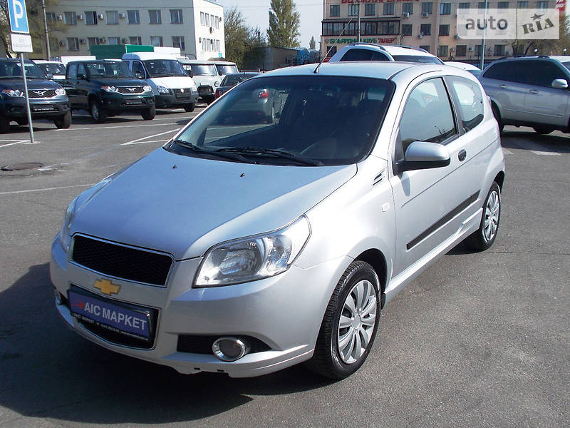 Хэтчбек Chevrolet Aveo 2010 в Киеве