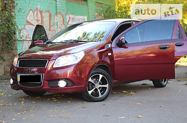 Хэтчбек Chevrolet Aveo 2013 в Николаеве