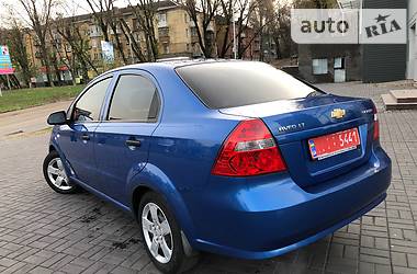 Седан Chevrolet Aveo 2007 в Каменском