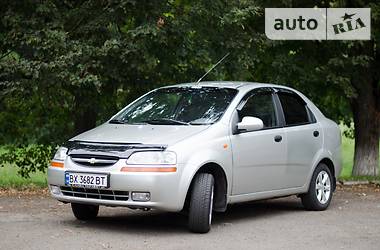 Седан Chevrolet Aveo 2005 в Хмельницком