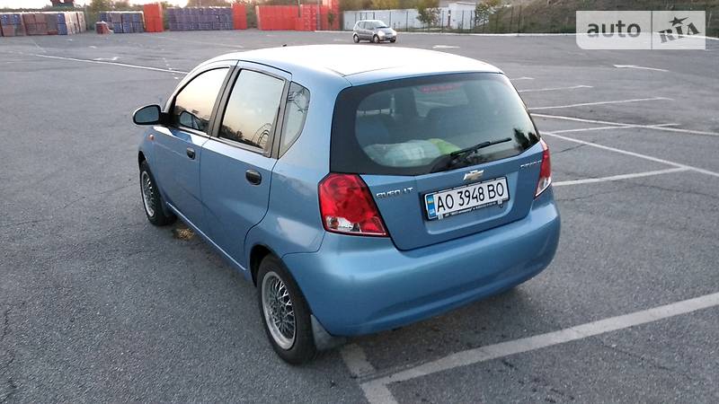 Хетчбек Chevrolet Aveo 2005 в Ужгороді фото 3 Хетчбек Chevrolet Aveo 2005 в Ужгороді