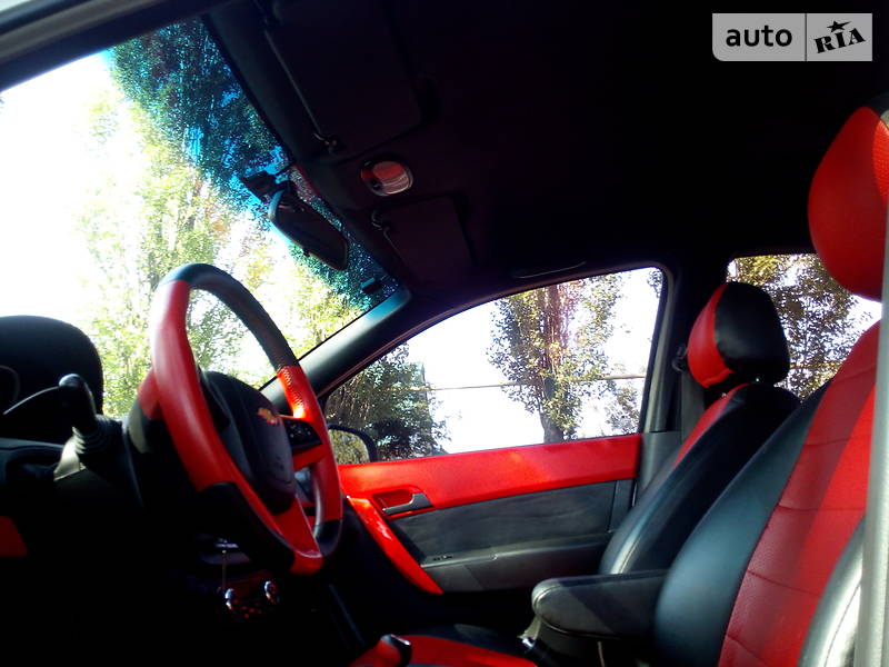 Седан Chevrolet Aveo 2009 в Слов'янську