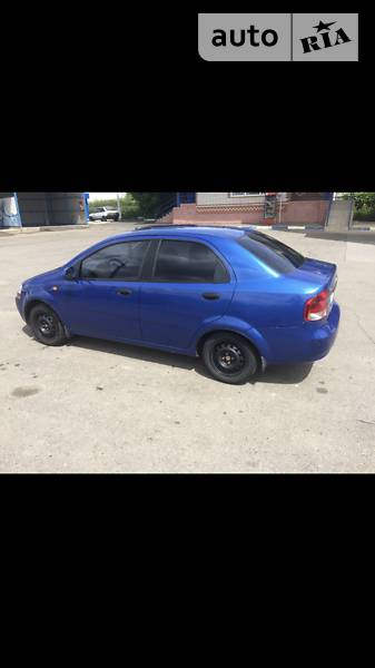 Седан Chevrolet Aveo 2005 в Тетієві