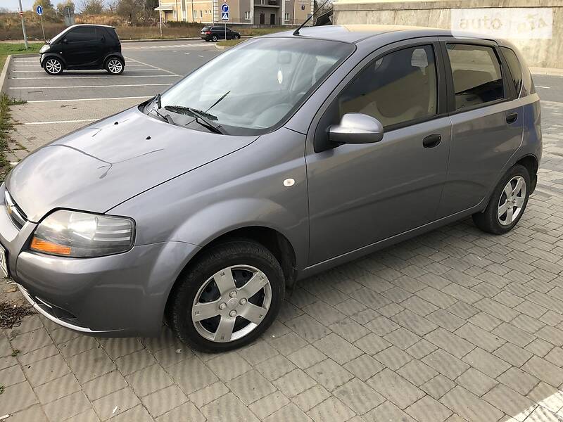 Хэтчбек Chevrolet Aveo 2008 в Львове