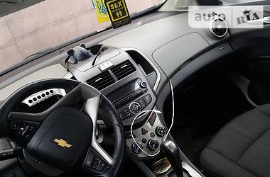 Седан Chevrolet Aveo 2012 в Полтаве