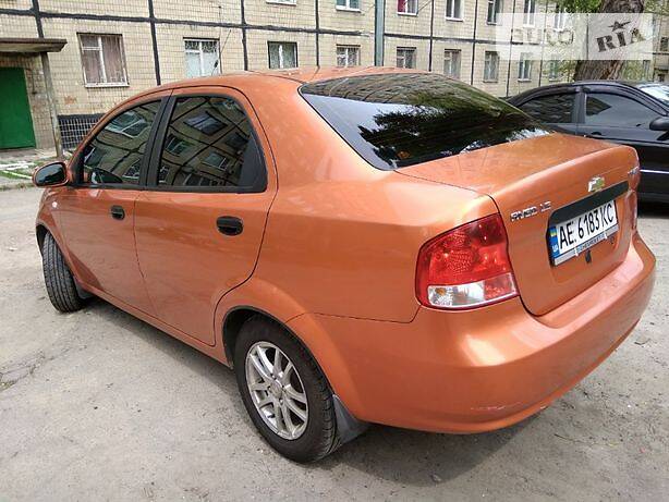 Седан Chevrolet Aveo 2006 в Дніпрі