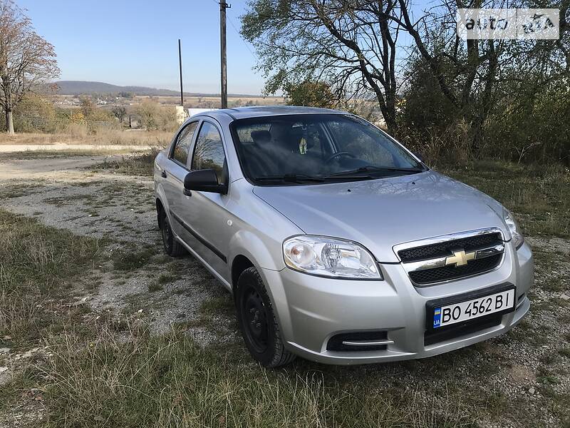 Седан Chevrolet Aveo 2011 в Тернополе
