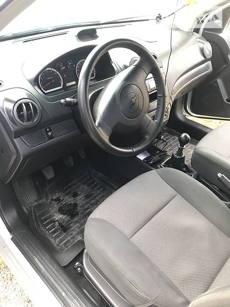 Седан Chevrolet Aveo 2011 в Тернополе