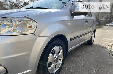 Седан Chevrolet Aveo 2006 в 
