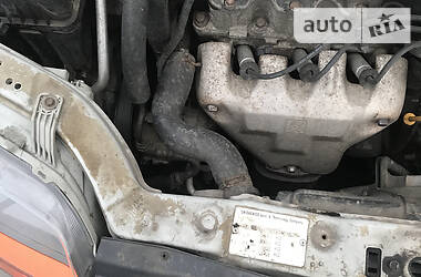 Хетчбек Chevrolet Aveo 2006 в 