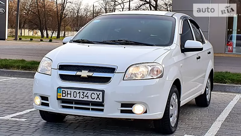 Седан Chevrolet Aveo 2010 в 