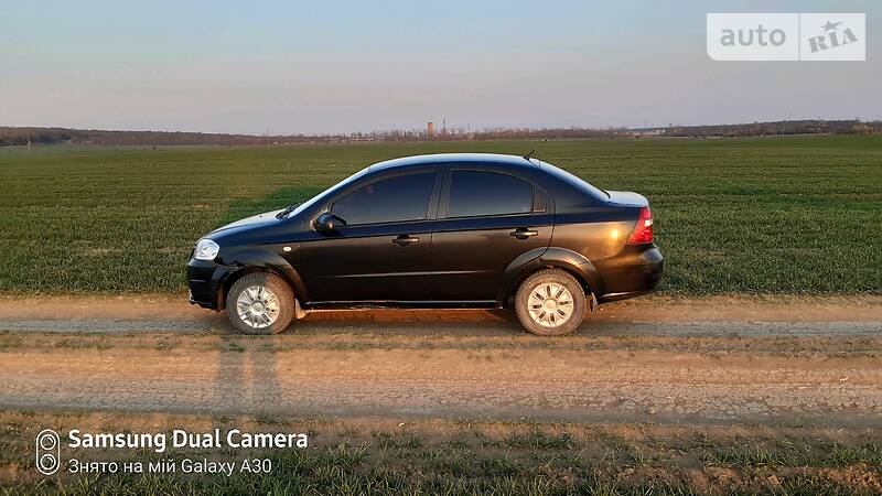 Седан Chevrolet Aveo 2006 в Чорткові