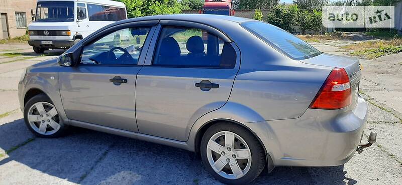 Седан Chevrolet Aveo 2011 в Бахмачі