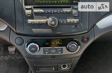 Хетчбек Chevrolet Aveo 2008 в 