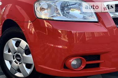 Седан Chevrolet Aveo 2008 в Киеве