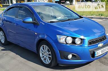 Седан Chevrolet Aveo 2012 в Киеве