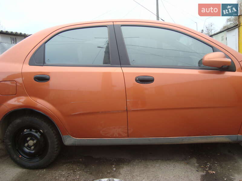 Седан Chevrolet Aveo 2006 в Одессе