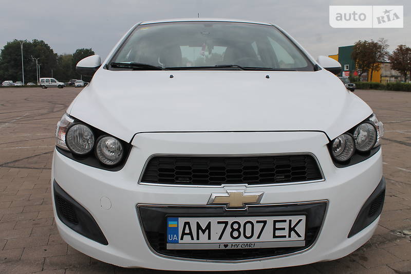 Хетчбек Chevrolet Aveo 2012 в Житомирі фото 15 Хетчбек Chevrolet Aveo 2012 в Житомирі