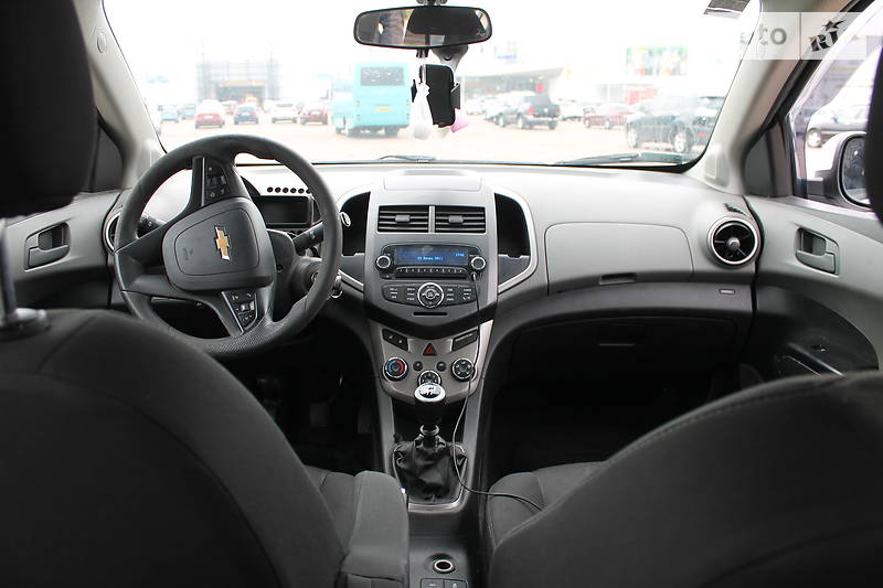 Хетчбек Chevrolet Aveo 2012 в Житомирі фото 32 Хетчбек Chevrolet Aveo 2012 в Житомирі
