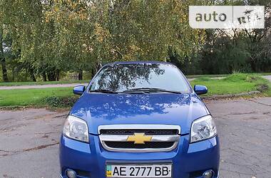 Седан Chevrolet Aveo 2006 в Кривом Роге