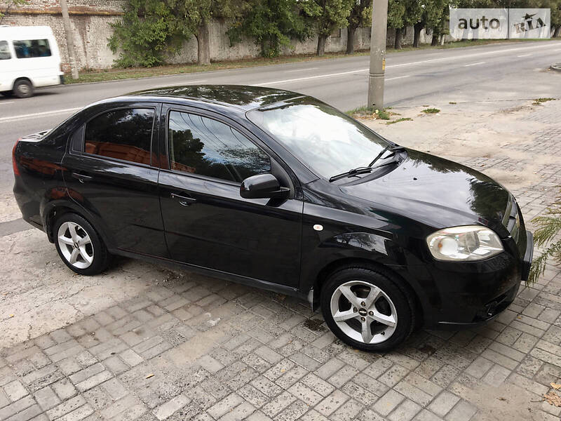 Седан Chevrolet Aveo 2008 в Днепре