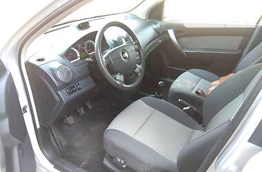 Хетчбек Chevrolet Aveo 2008 в Дніпрі