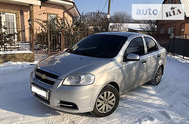 Седан Chevrolet Aveo 2011 в Полтаві