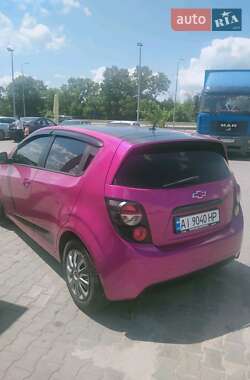 Хэтчбек Chevrolet Aveo 2011 в Макарове