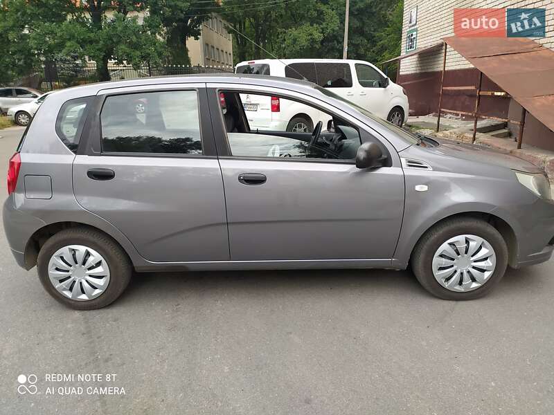 Хетчбек Chevrolet Aveo 2011 в Запоріжжі
