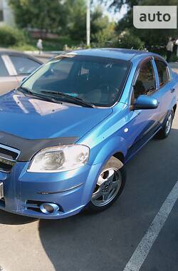 Седан Chevrolet Aveo 2008 в Киеве