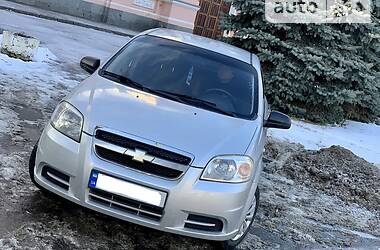 Седан Chevrolet Aveo 2009 в Полтаві