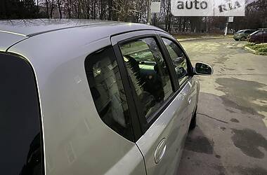 Хэтчбек Chevrolet Aveo 2009 в Днепре