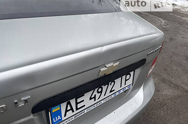 Седан Chevrolet Aveo 2005 в Днепре